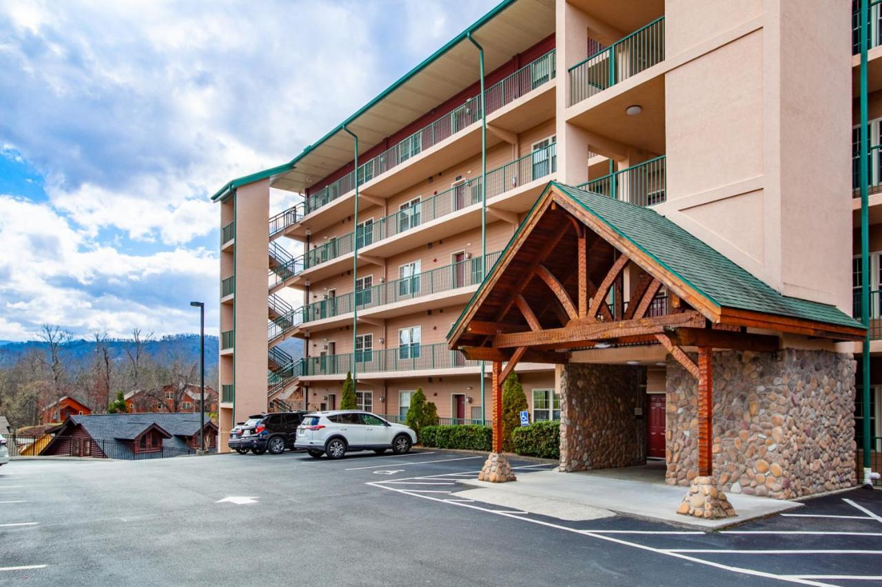 The Bear Paw Palace Mtn View And Community Pools Pigeon Forge Ngoại thất bức ảnh